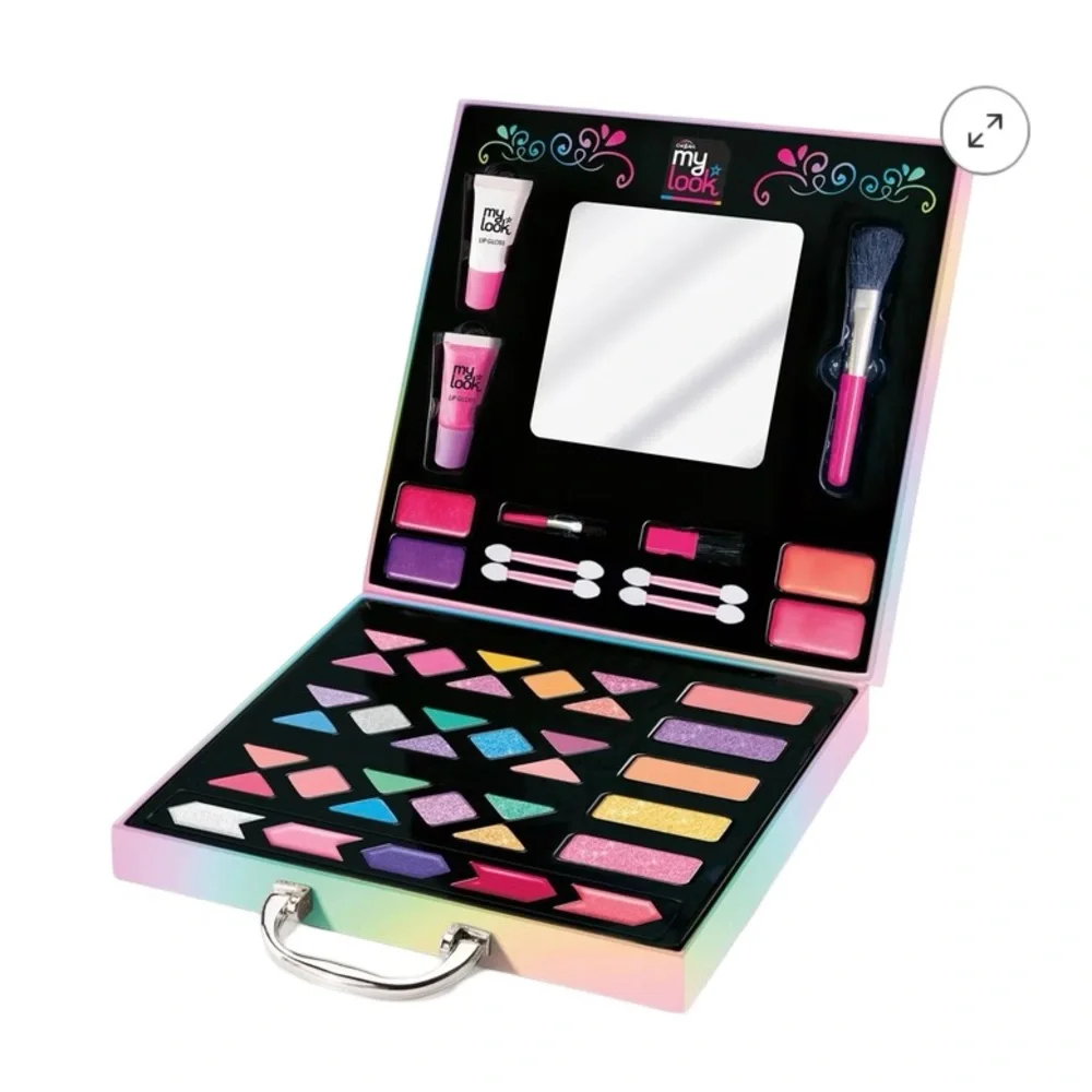 🌼 🚦3-$25🚦 New Sealed Girls Make-Up Kit